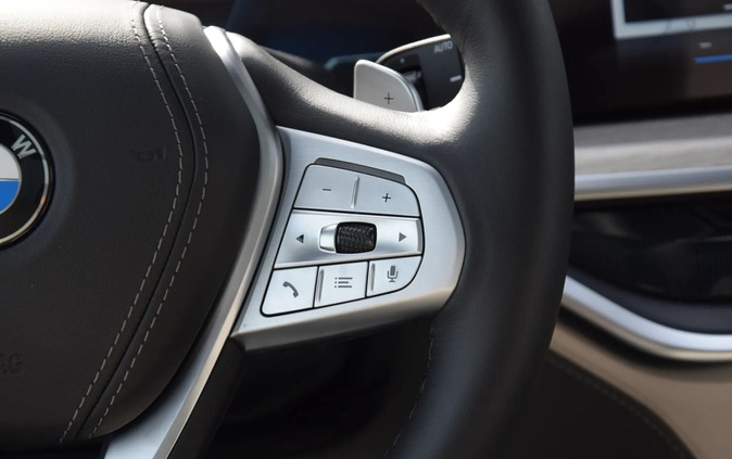 BMW X7 cena 552400 przebieg: 4000, rok produkcji 2023 z Konin małe 742